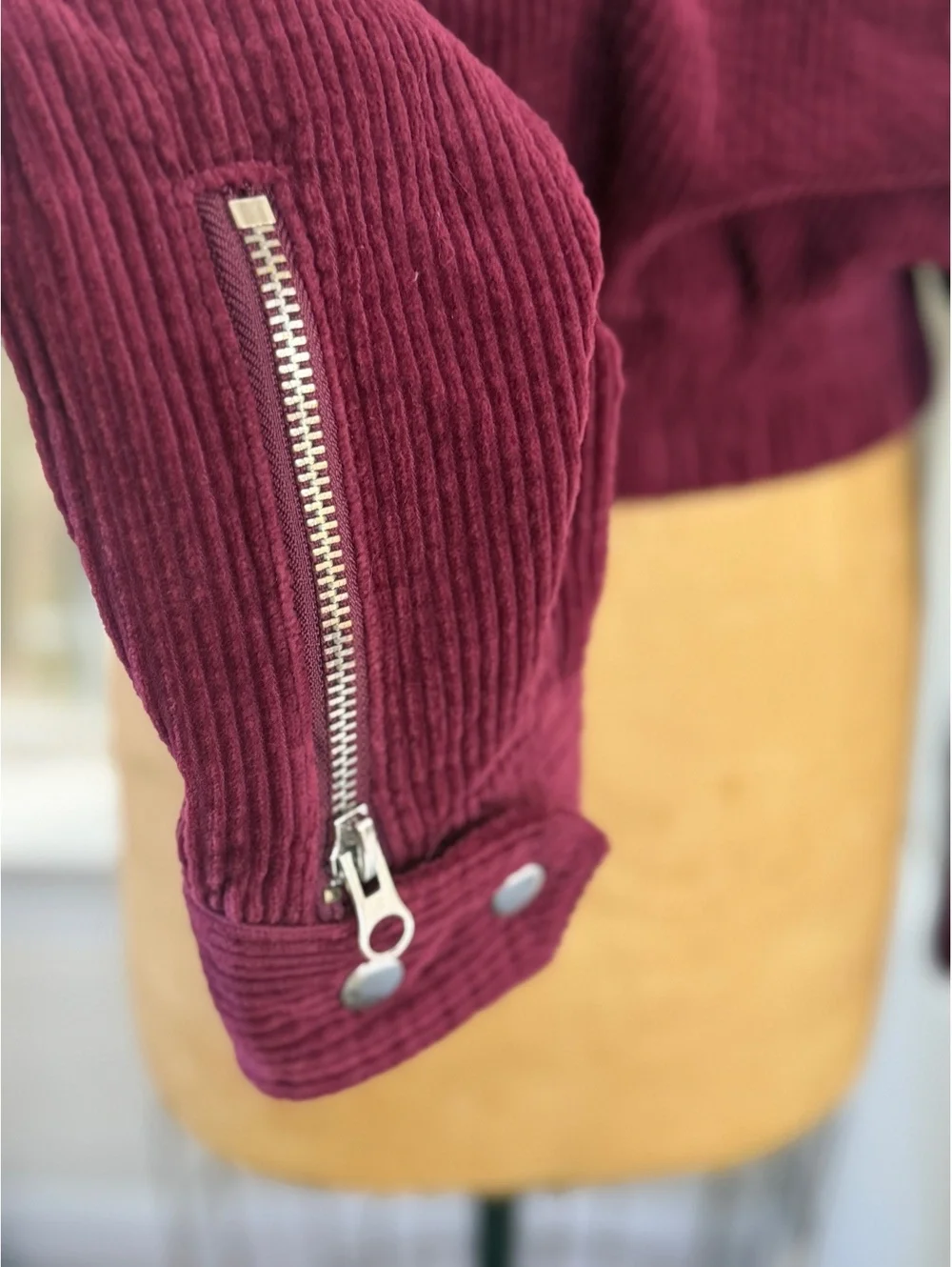 Free People Burgundy Corduroy Belted Cropped Moto Boho Chic Jacket Women Small